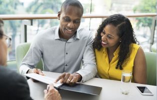 Benefits of a Financial Analysis with a Credit Counselor
