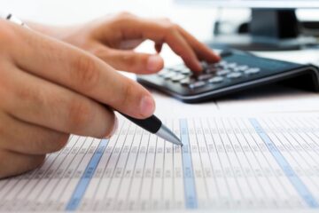 How Does Interest Work with Credit Cards